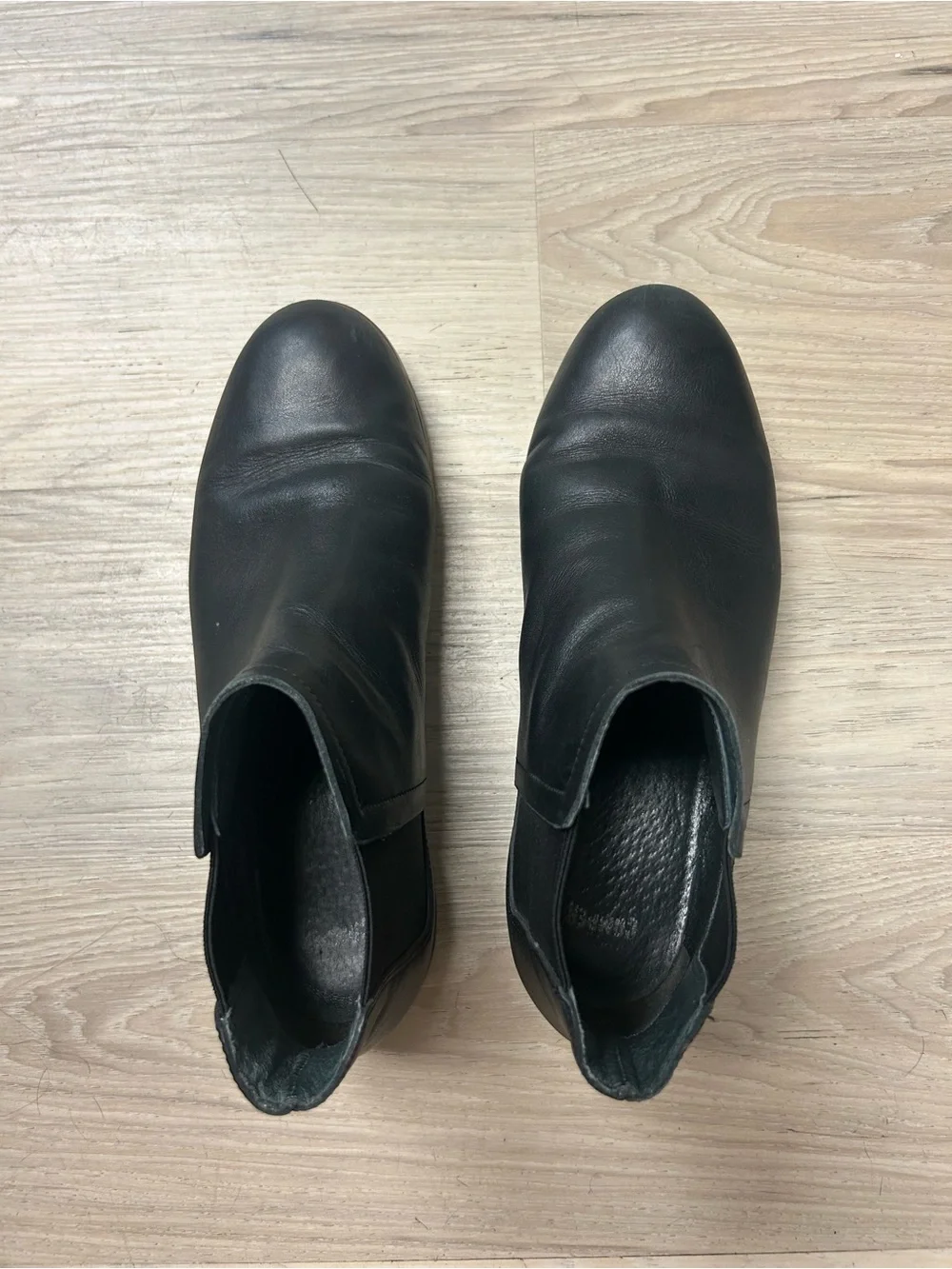 Camper Ankle Boots Bowie Chelsea Black Leather Pull On Flats Women Sz 41 US 10